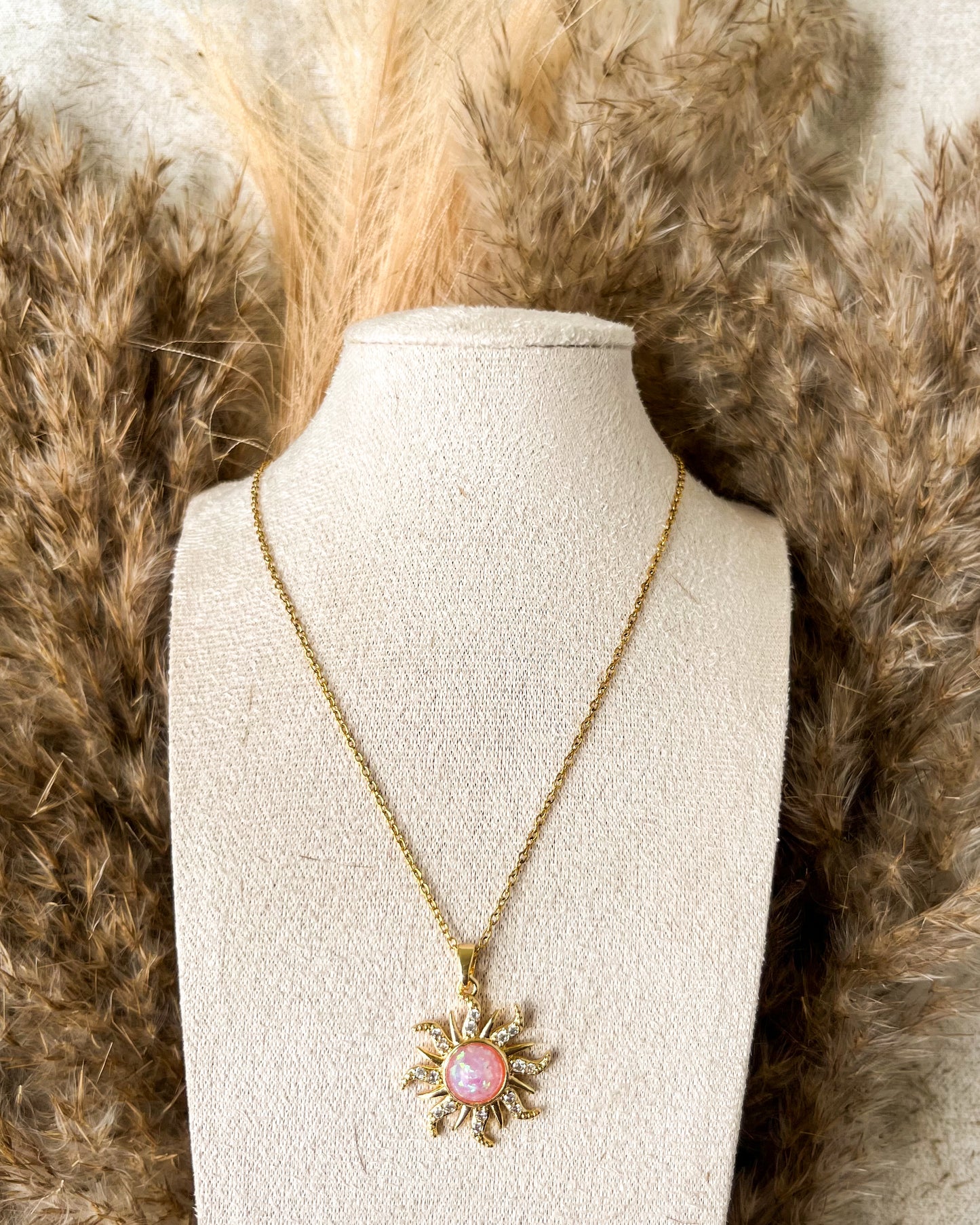 Collier Lucina