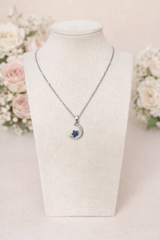 Collier Nova
